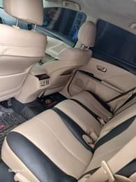 A picture of Toyota Venza 2010 Untouched engine and gear Chilling AC 4