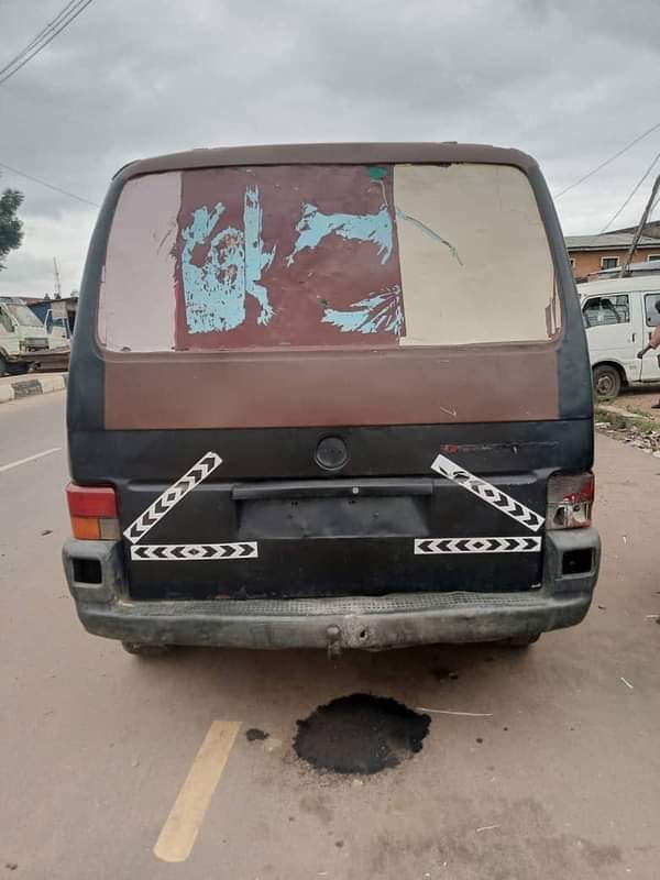 A picture of Volkswagen T4 Manual Standard Engine Good Body First registration user