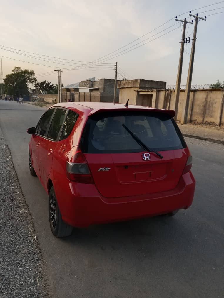A picture of Honda fit