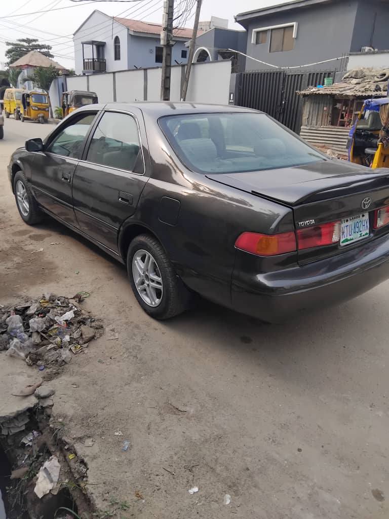 A picture of Excellent 2002 Toyota Camry