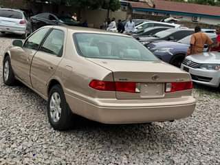 A picture of 2000 model Toyota Camry for sale