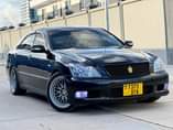 A picture of TOYOTA CROWN