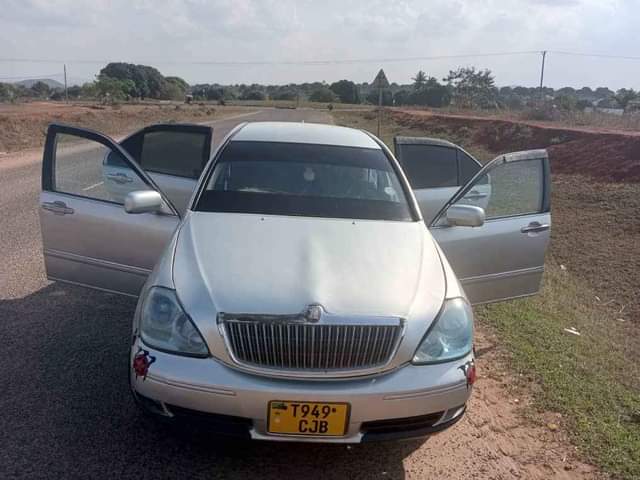 A picture of TOYOTA BREVIS BEI MIL 4 5 SAFARI POPOTE FULL AC