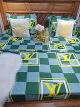 A picture of Bedsheets.... Mashuka