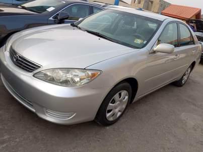 A picture of 2006 Toks Toyota camry