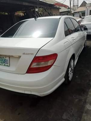 A picture of 2010 Benz C300 2010
