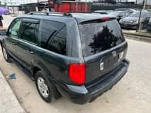 A picture of Very clean 2005 Honda pilot