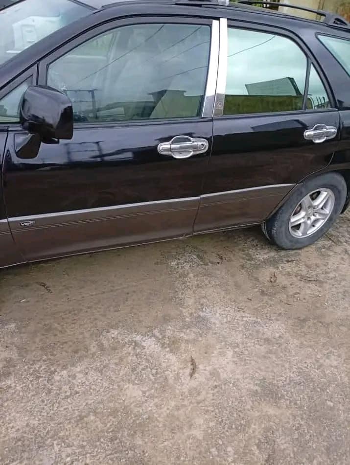 A picture of Rx 300