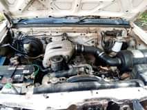 used nissan hardbody