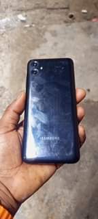 A picture of samsung ao4e gb 64 bado ina upya
