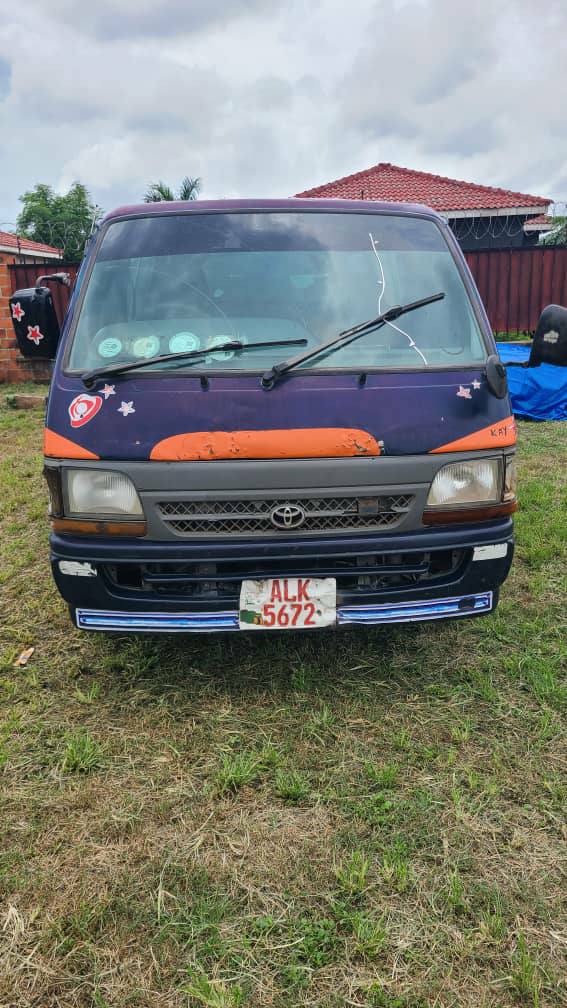 used toyota hiace