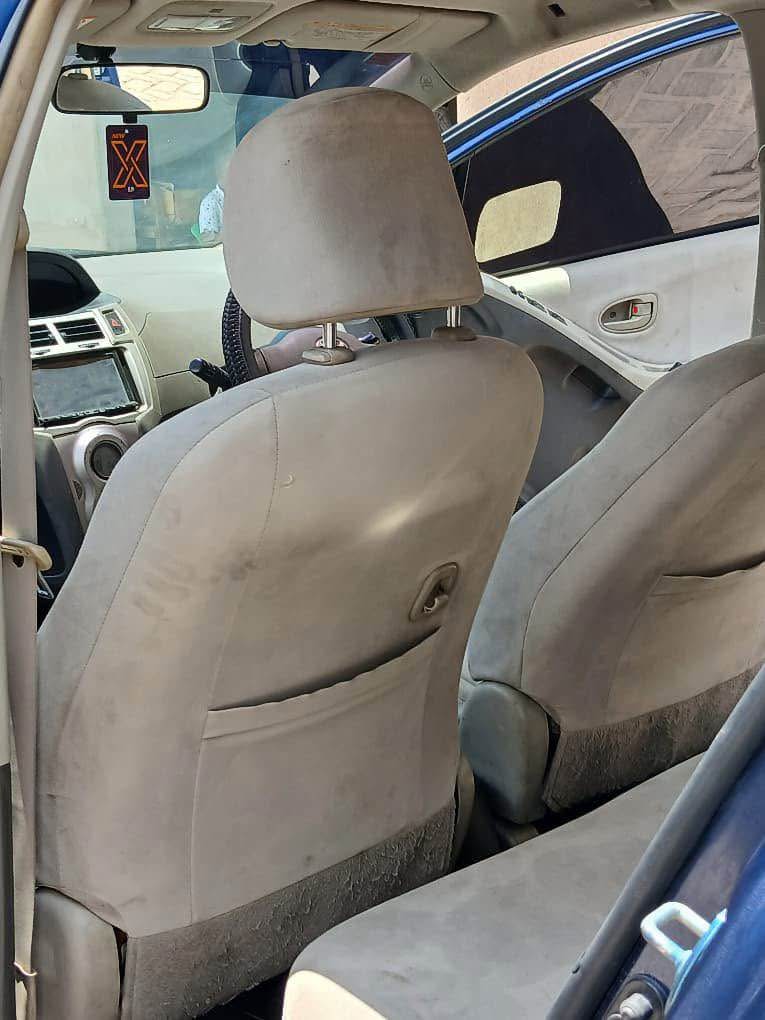 A picture of TOYOTA VITZ