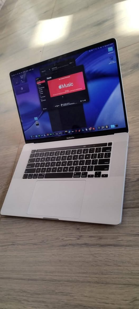 classifieds/laptops