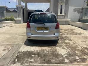 A picture of FOREIGN USED TOYOTA COROLLA VERSO 2004 MODEL WITH ORIGINAL CUSTOM
