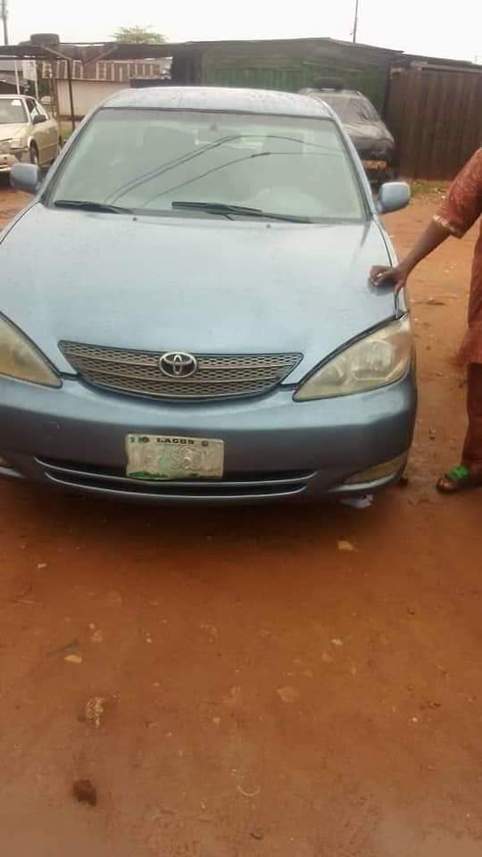 A picture of Toyota Camry 2004
