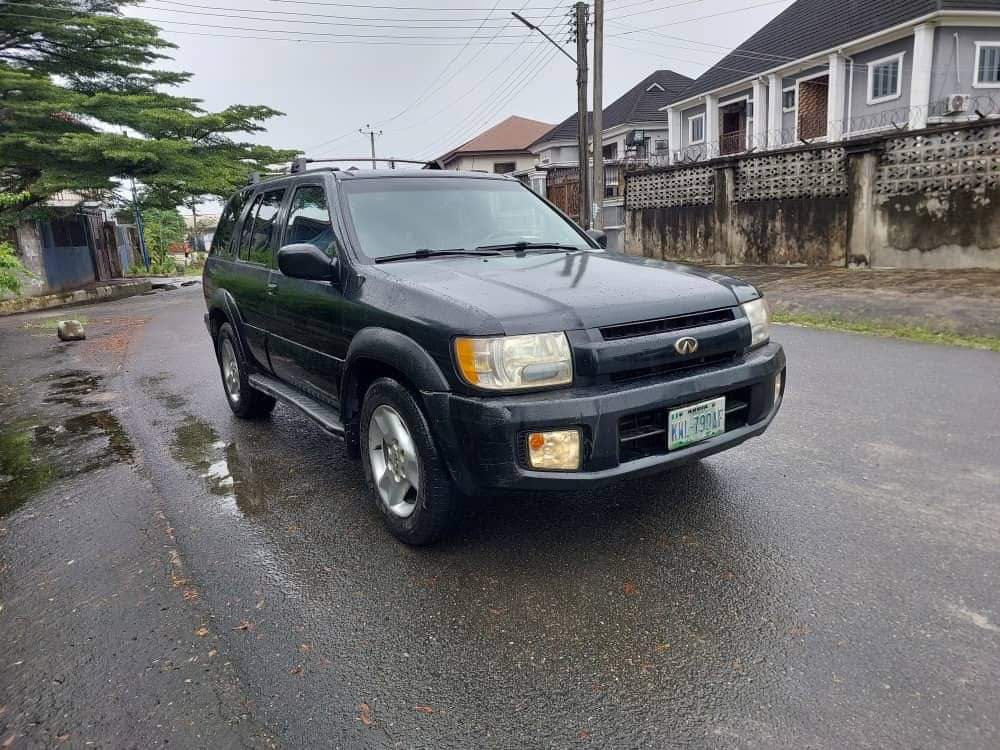 A picture of INIFINITI QX4 FOR SALE very sound 3 5liters V6 engine