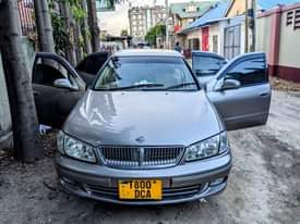 A picture of NISSAN BLUEBIRD