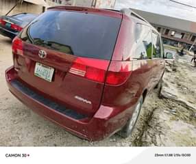A picture of SHARP 2005 MODEL TOYOTA SIENNA Sound silent engine Smooth gear