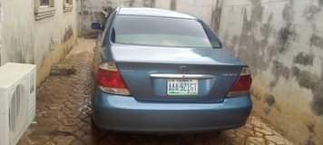 A picture of 06 Toyota Camry