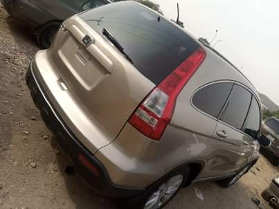 A picture of 09 Honda CR V
