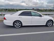 A picture of TOYOTA CROWN ATHELET