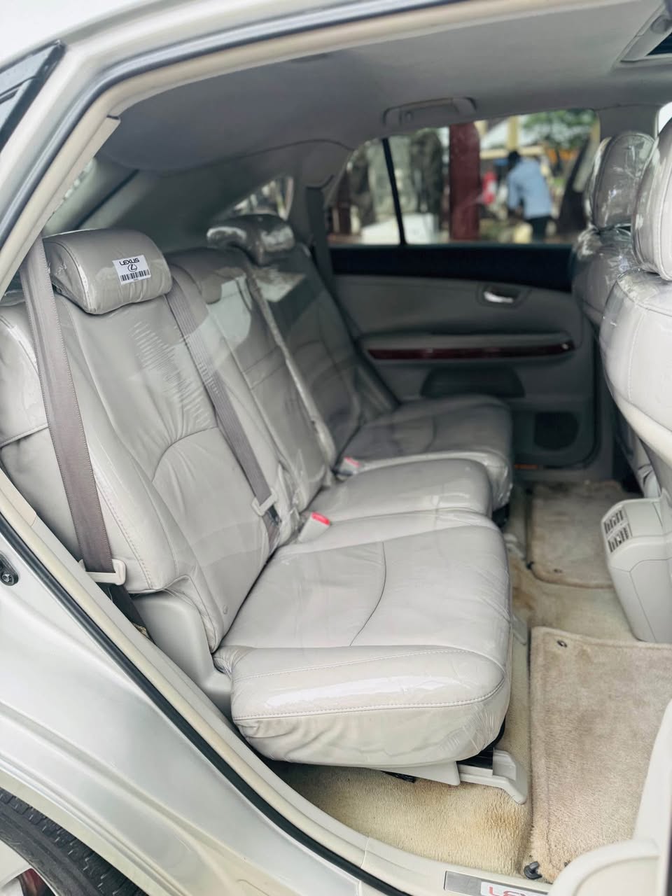 A picture of 2008 RX 350 full option