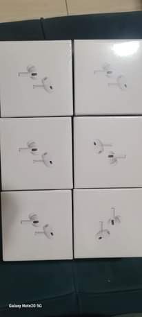 A picture of Earbuds pods