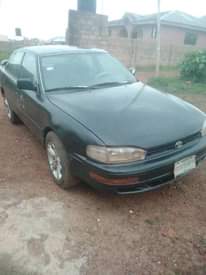 A picture of Toyota Camry orobo
