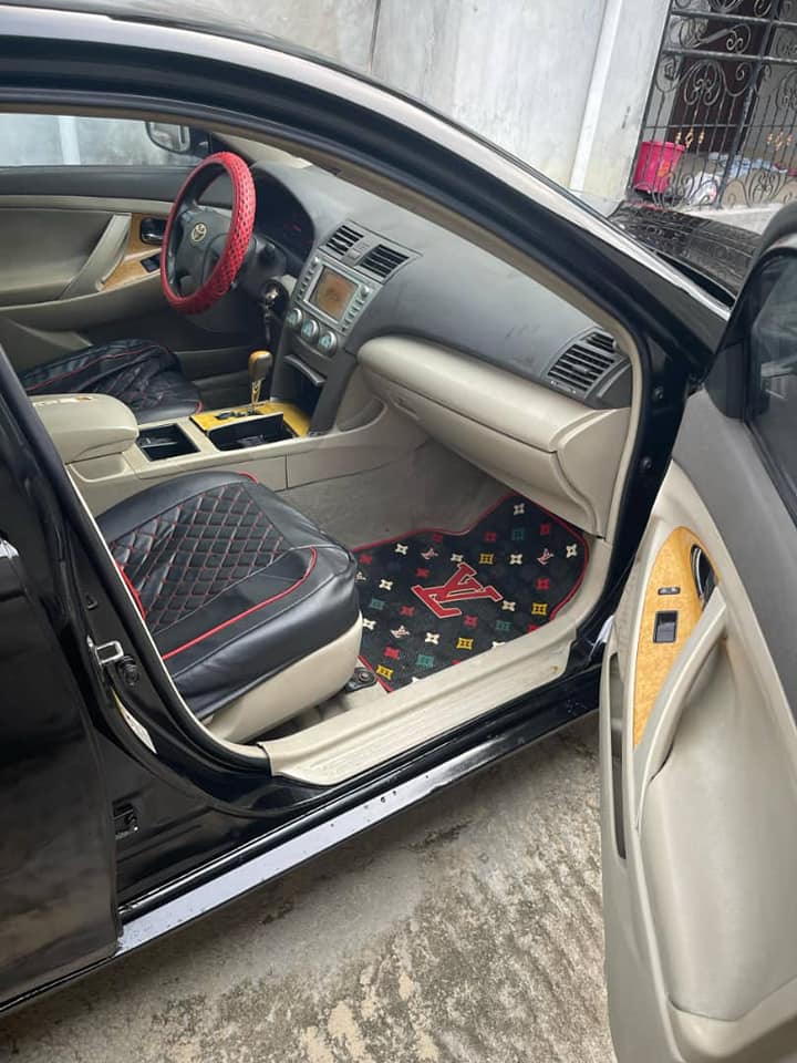 A picture of Price 5.7Million Naira.. Buyer settle agent 150K.. 2008 TOYOTA CAMRY