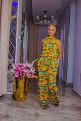 A picture of full 25000 WhatsApp 0768863721