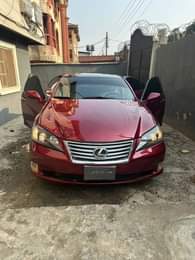 A picture of Clean registered Lexus ES350 2009 upgraded to 2012 model full