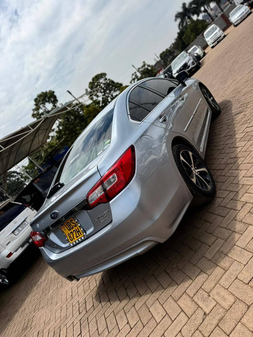 A picture of Subaru Legacy B4