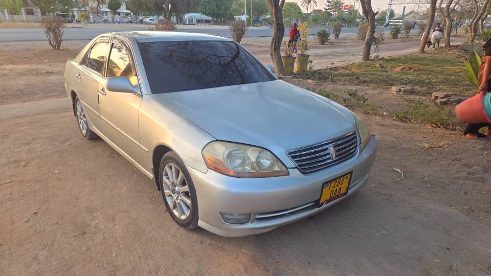 A picture of Car