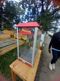 A picture of NAUZA POPCORN MACHINE