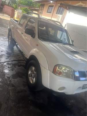 nissan frontier