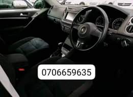 A picture of 2014 Volkswagen Tiguan automatic transmission Petrol 5 seater 1.9cc Low