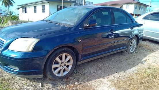 toyota avensis