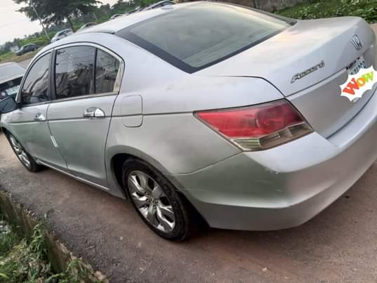 A picture of Sweet awoof sales 2008 Honda Accord neatly painted chilling AC