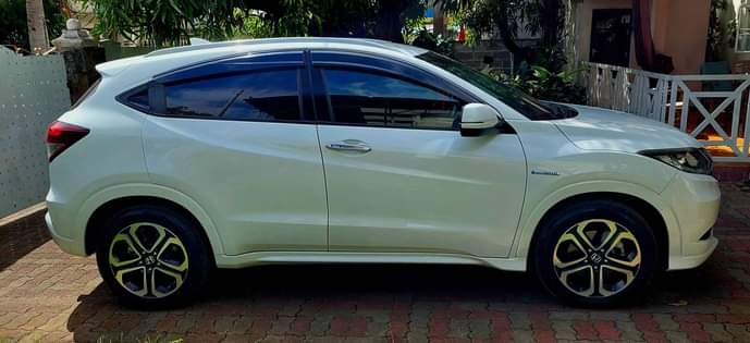 hybrid cars