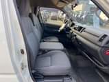 A picture of Toyota Hiace personbus LWB for sale