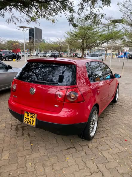 A picture of Volkswagen golf TSI