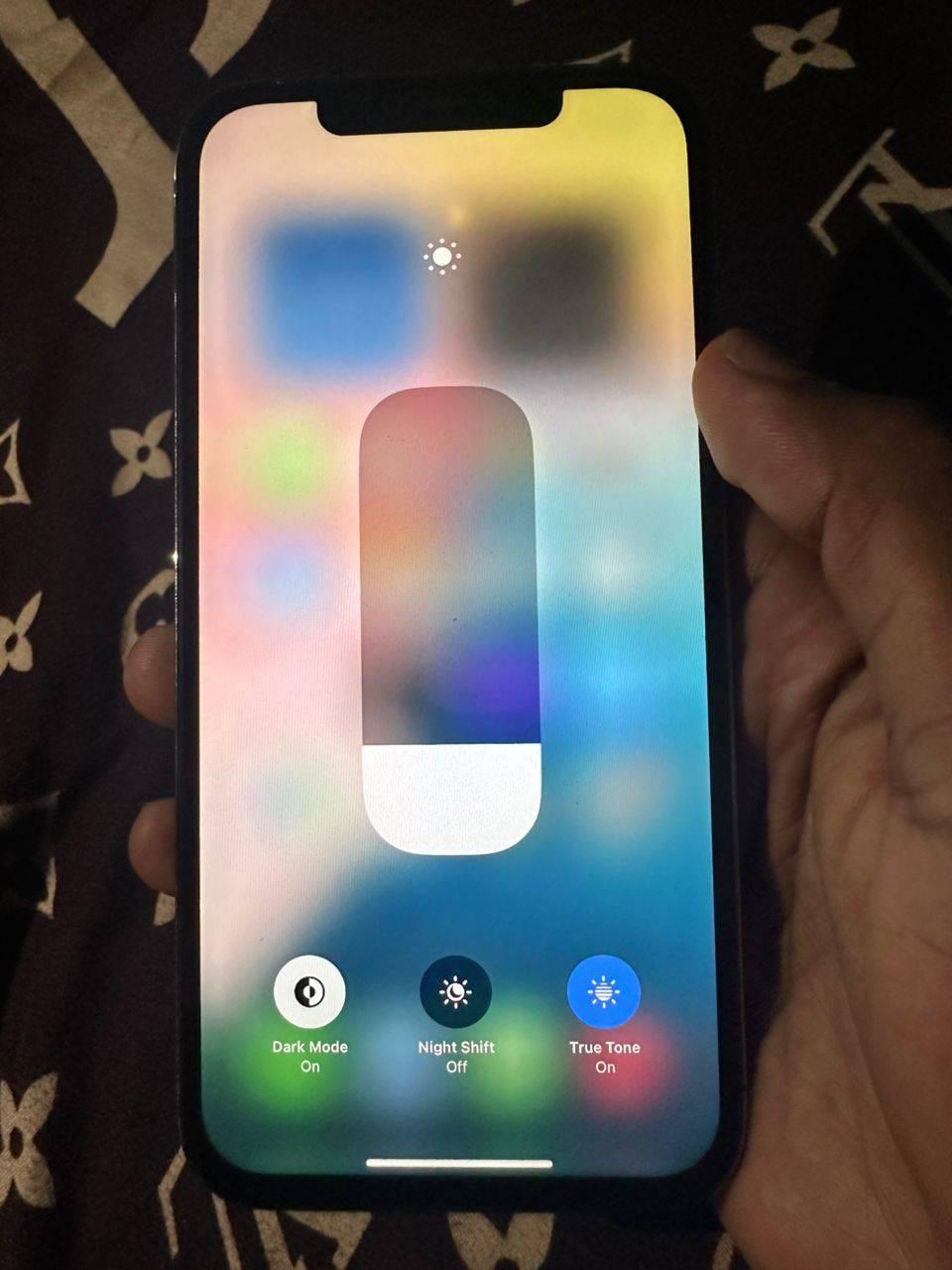 A picture of Iphone 12pro max