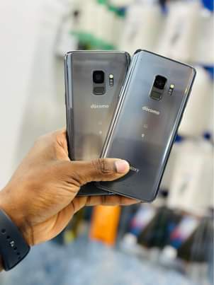 A picture of GALAXY S10e