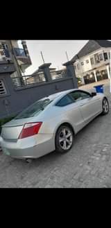 A picture of Honda accord 2012