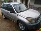 A picture of Toyota RAV4 03