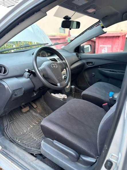 A picture of Toyota Yaris 2007 toks