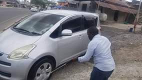 A picture of TOYOTA RACTIS Bei Mil 10 8 Call me 0715773555