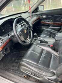 A picture of Super sharp reg 2010 Honda accord Crosstour
