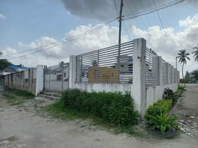 A picture of GHOROFA NA ENEO KUBWA LINAUZWA RIVERSIDE UBUNGO