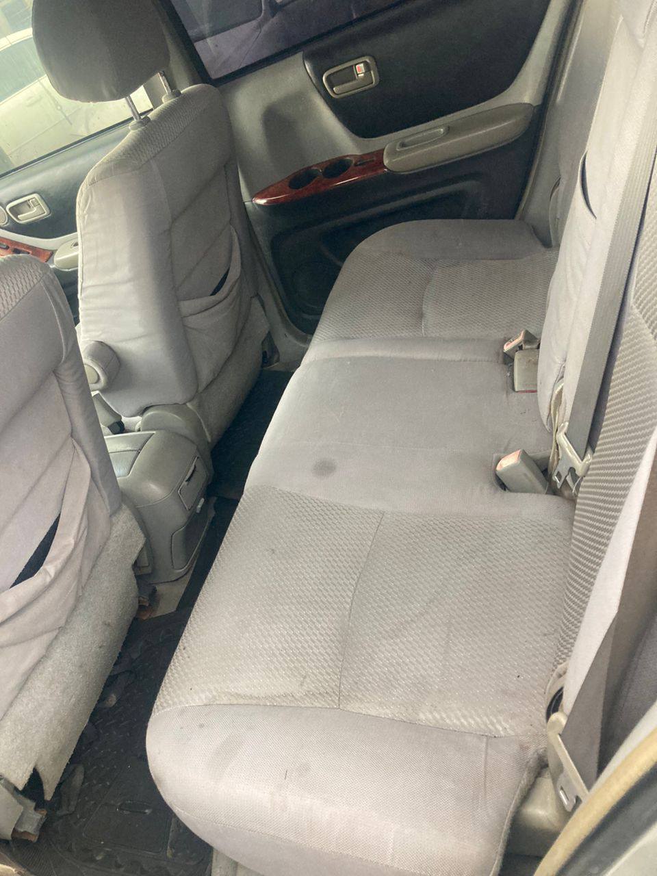 A picture of Registered 2005 Toyota Highlander neatly used engine gear AC working